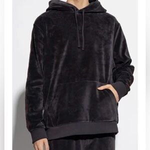 American Eagle black velour hoodie sweatshirt top woman size large